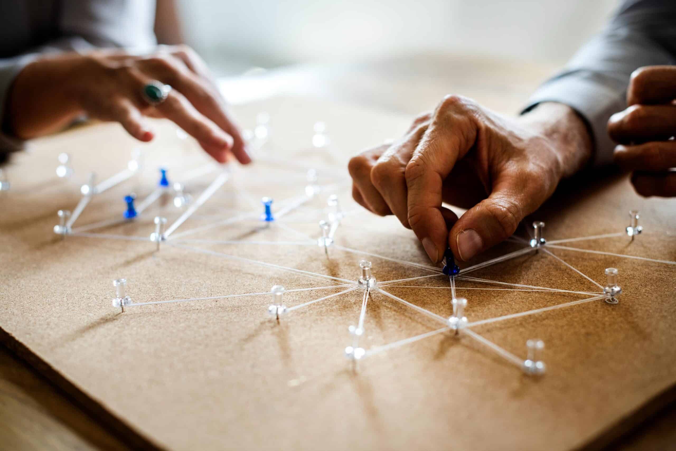 Estrategia de colaboración en economía circular y sinergias industriales.