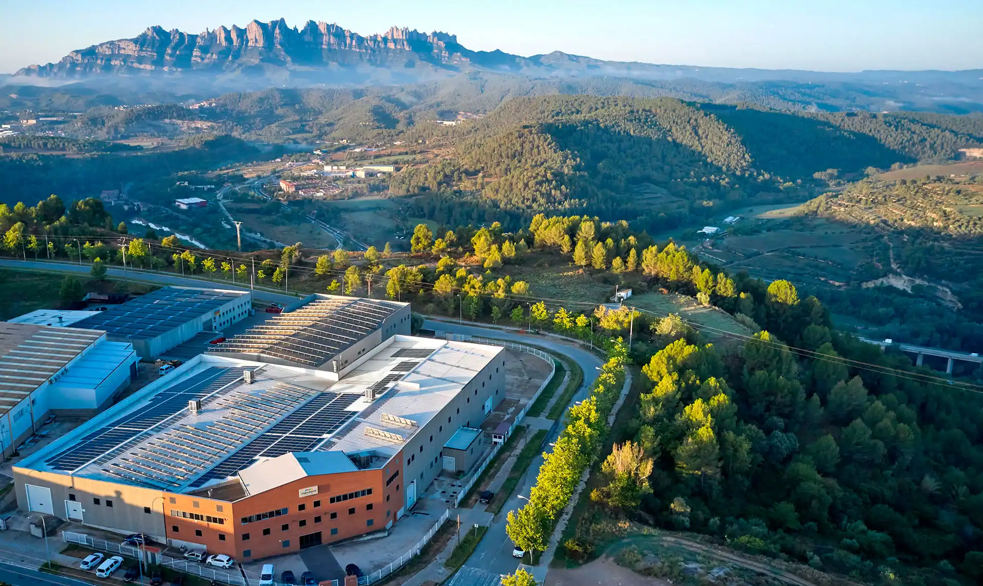 Oficina Empresarial para el impulso a la transición energética en los PAES de Manresa – OFIMATER